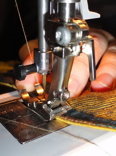 gros plan aiguille machine � coudre